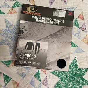 Mossy Oak Black Baselayer Set for Men